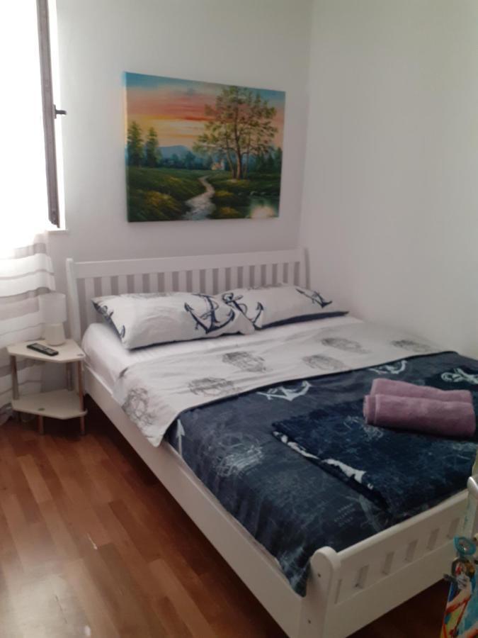 Sea View Apartment Sunrise Poljica & Blue Lagoon Rent A Boat ภายนอก รูปภาพ
