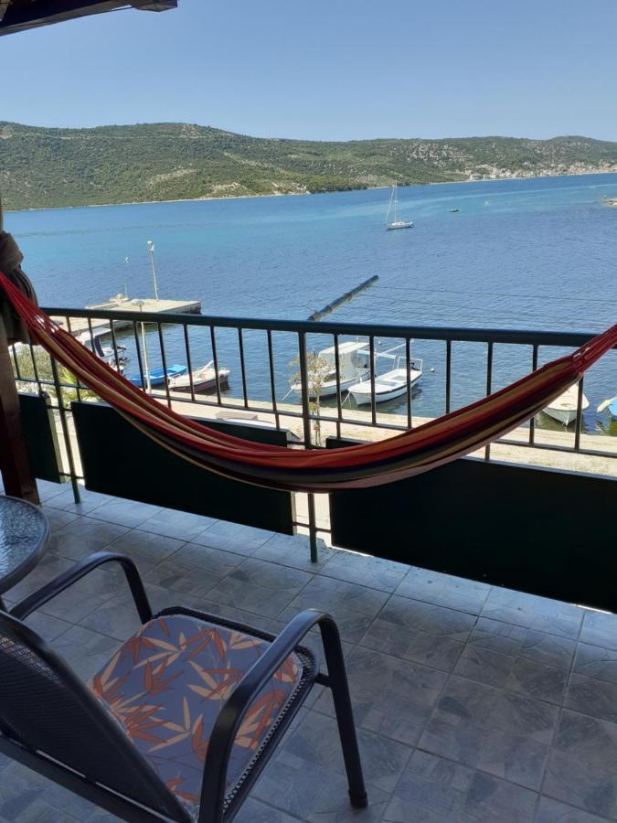 Sea View Apartment Sunrise Poljica & Blue Lagoon Rent A Boat ภายนอก รูปภาพ