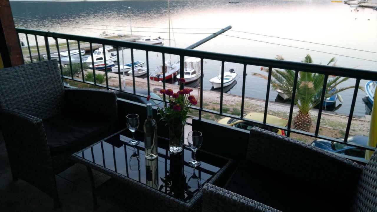 Sea View Apartment Sunrise Poljica & Blue Lagoon Rent A Boat ภายนอก รูปภาพ