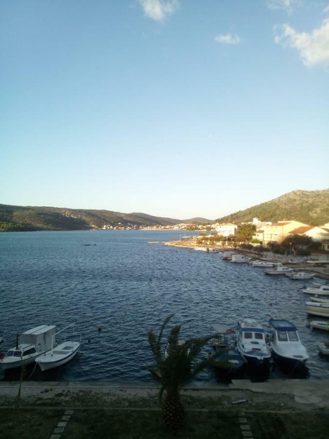 Sea View Apartment Sunrise Poljica & Blue Lagoon Rent A Boat ภายนอก รูปภาพ